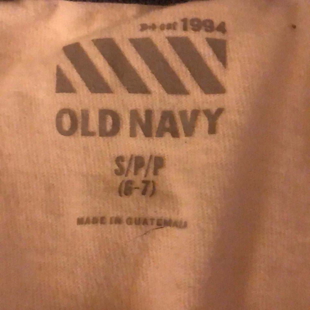 Old Navy white/navy kids Cotton T shirt graphic 6